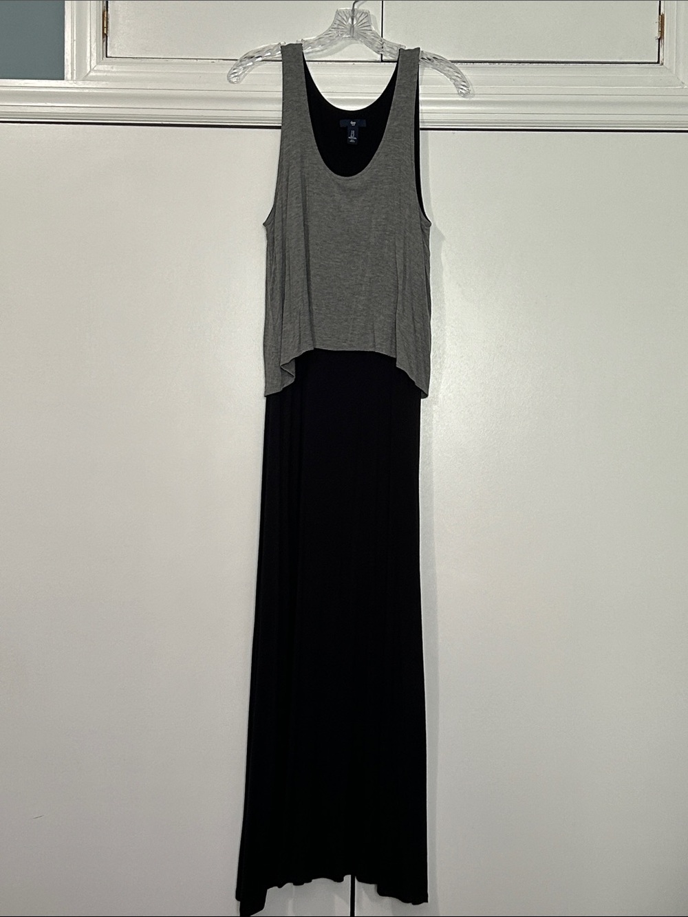 GAP Two-Tone Sleeveless Maxi Dress in Gray and Black